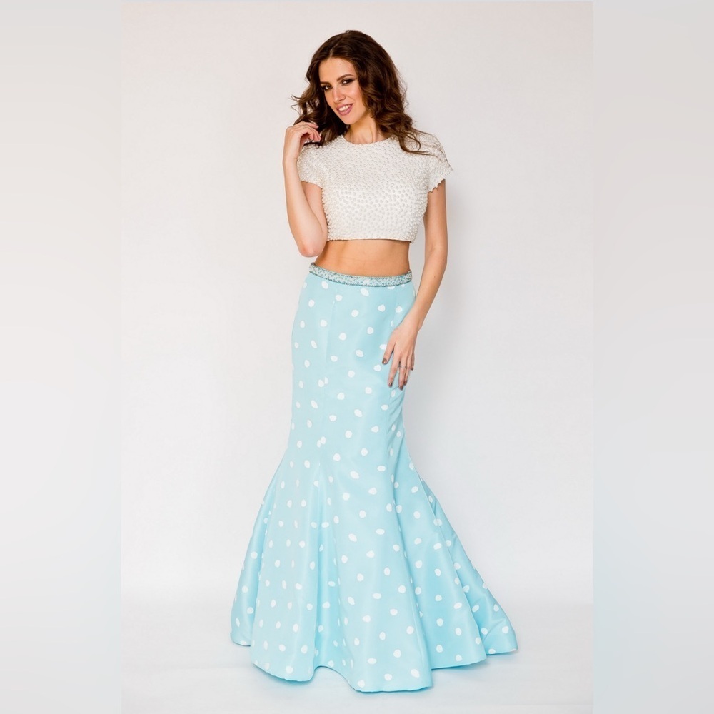 Sherri Hill Two Piece Prom Dress sz 6 Mermaid Light Blue White32226 Retro Formal
